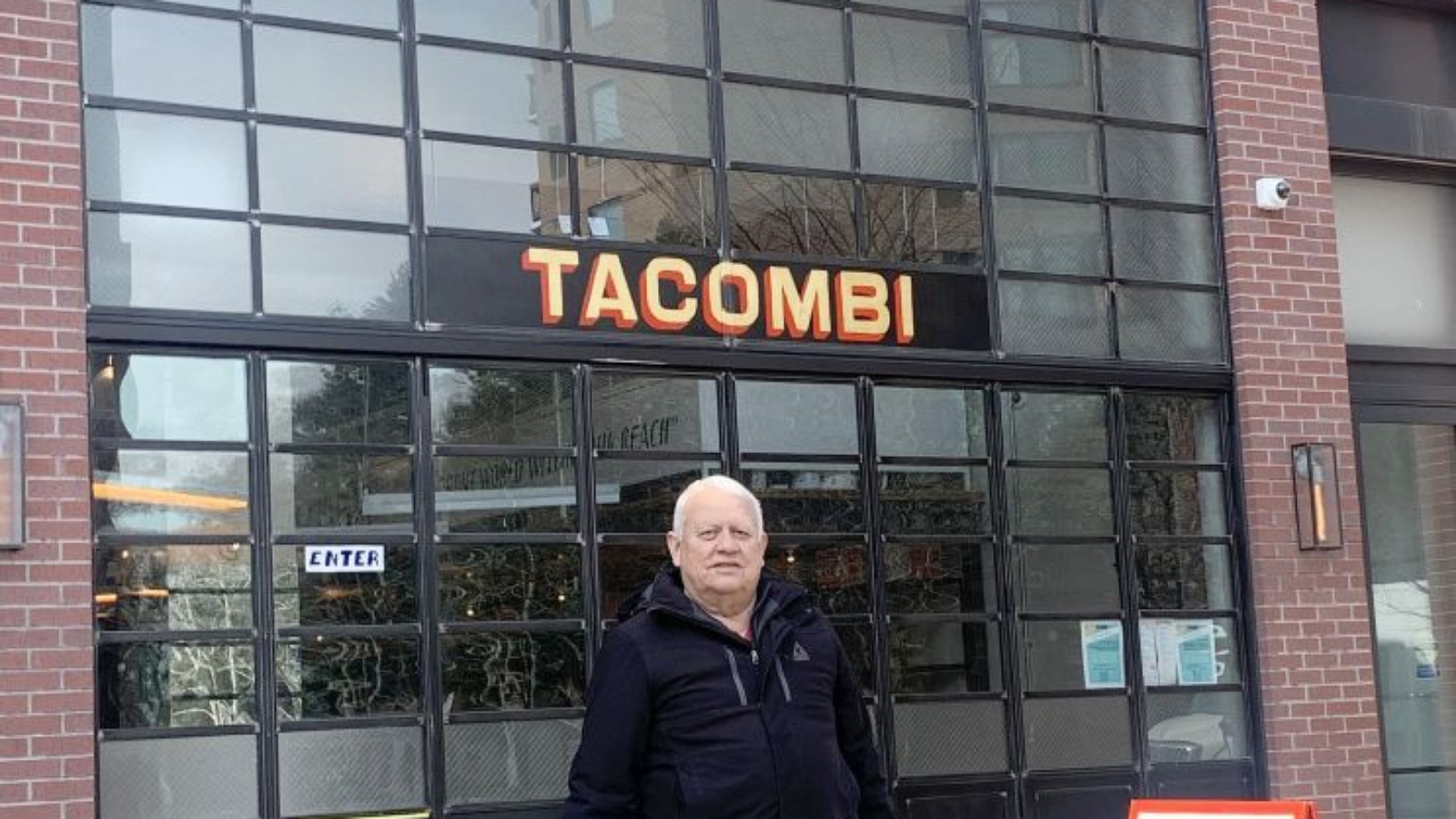 Tacombi donates food to SEEC for distribution